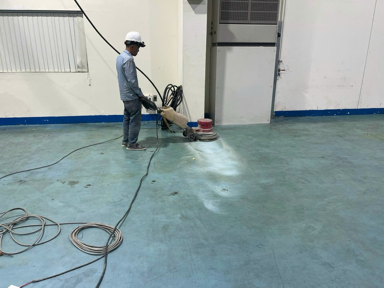Trang thiết bị Máy móc Chuyên dụng TVN - Hình ảnh 5 TVN Cons Corp