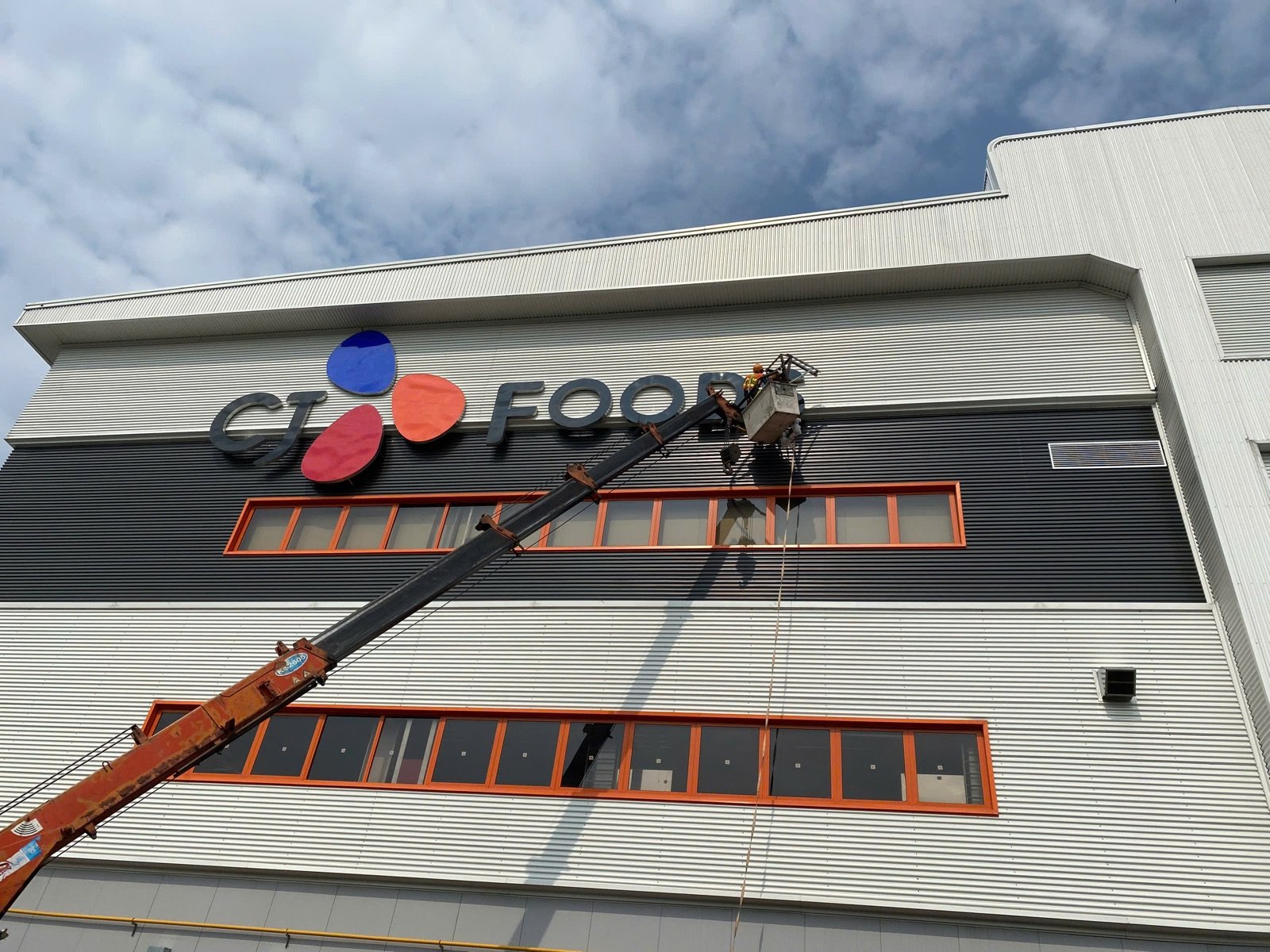 Hình ảnh thi công thực tế TVN Cons Corp #132