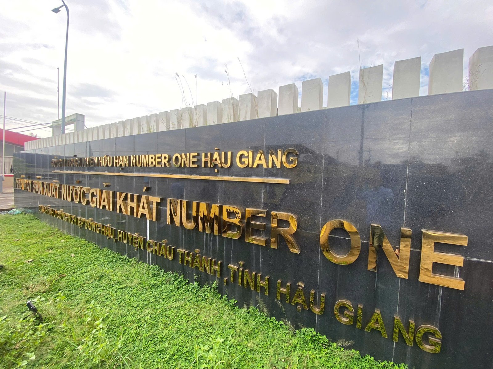 Nhà Máy Nước Giải Khát Number One Hậu Giang – Tân Hiệp Phát